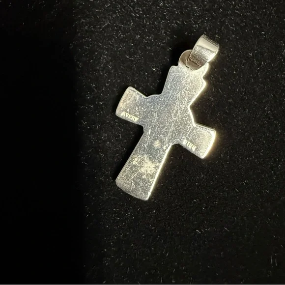 James Avery Retired Rare Elegant Silver Cross Pendant - Picture 3 of 4